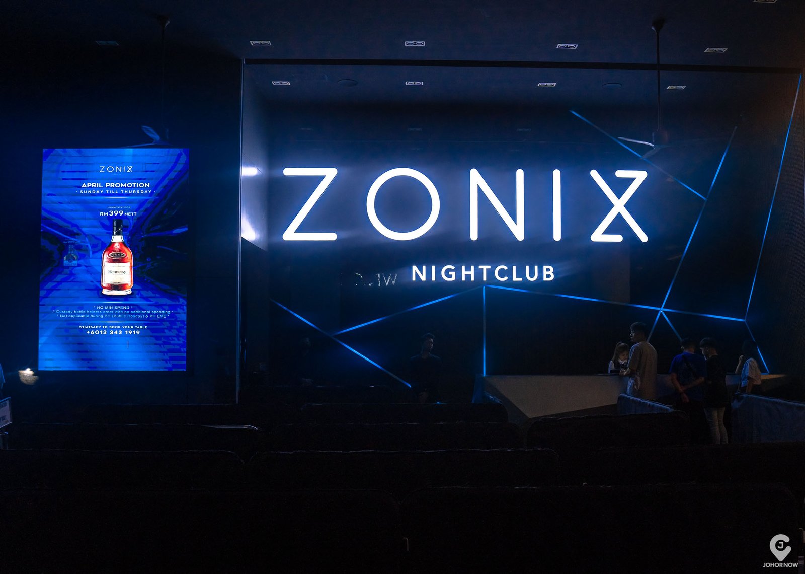 你从未见过如此疯狂的派对！Zonix Club 让你重新定义 JB 夜店！